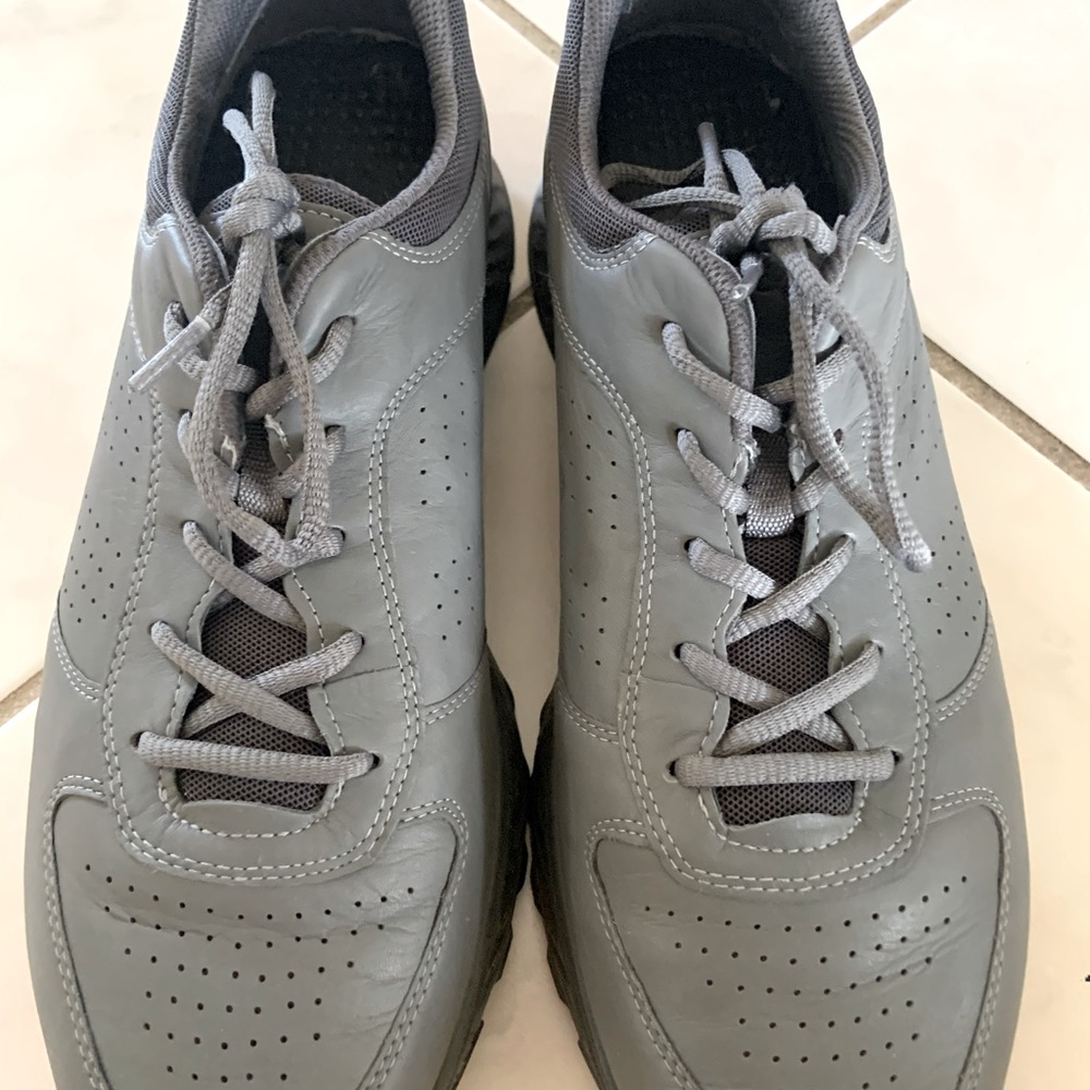 Men’s Ecco Shoes